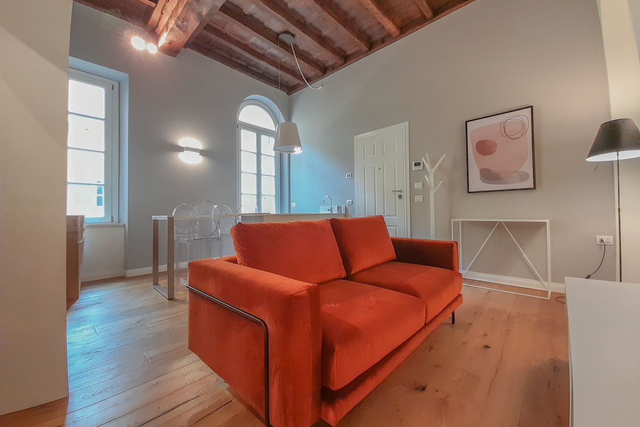 Splendid Flat for 2 w/ Balcony in central Milan | One Bedroom