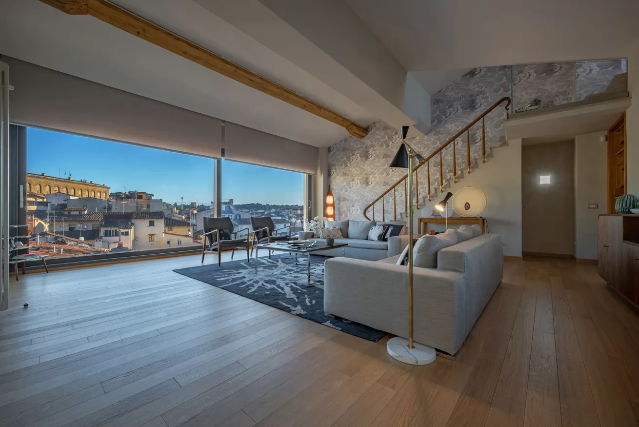 Image showcasing Penthouse 3 bedrooms terrace, lift, Ponte Vecchi - Apartments Florence
