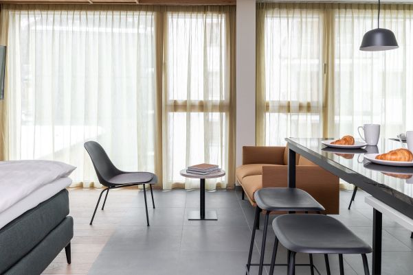 Townhouse Apartment Large Studio