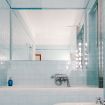Vasca da bagno con enorme specchio - Villa Crivelli Visconti