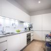 La grande e spaziosa cucina attrezzata - Como Design Apartment