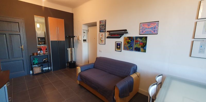 Aselli, 14 - BnButler srl