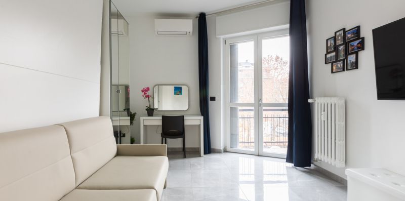 LARGO PROMESSI SPOSI, 8 - Moderno e confortevole - BnButler srl
