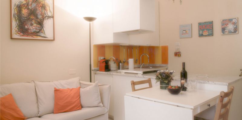 FARINI, 6 - Beautiful one bedroom apartment - BnButler srl