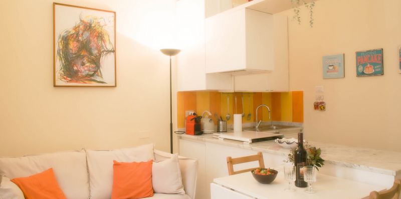 FARINI, 6 - Beautiful one bedroom apartment - BnButler srl