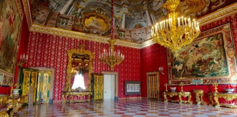 La Corte Dei Borboni - Ferdinando IV - Dimorra srl