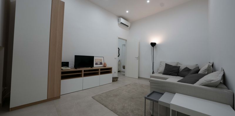 Gramsci Luxury Apartment - Dimorra srl