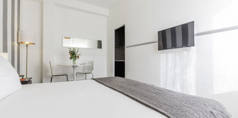 1 Bedroom Studio Economy - Duomo Terrace - Milan Retreats