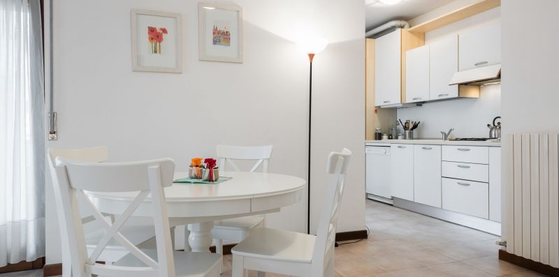 Flats4Rent Rita (M0230911990) - FLATS4BOOKING s.r.l.