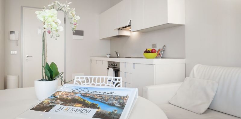 GREEN VALLEY (M0230912861) - FLATS4BOOKING s.r.l.