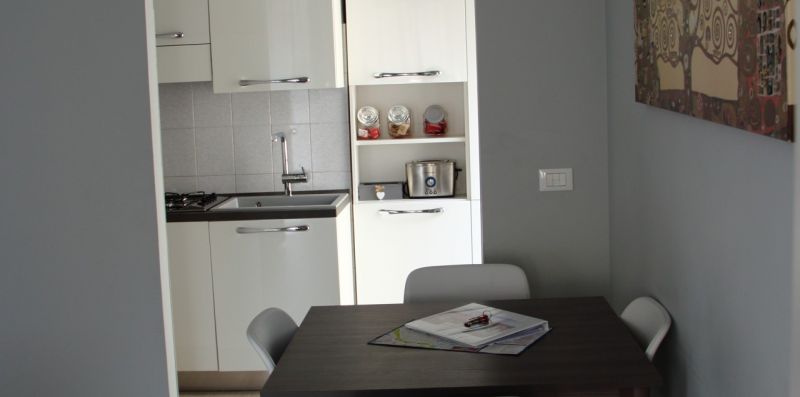 Flats4rent Alfonso (M0230911288) - FLATS4BOOKING s.r.l.