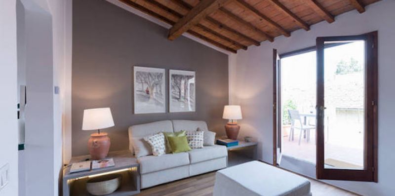 Attic Up  On Florence - FLORENCE CONCIERGE