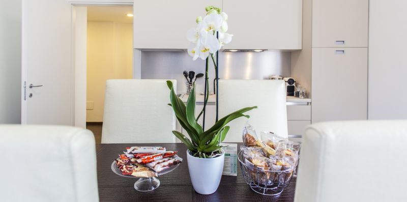 Ampio appartamento di design in centro - Hemeras Boutique Homes