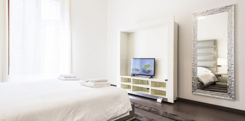 Ampio appartamento di design in centro - Hemeras Boutique Homes