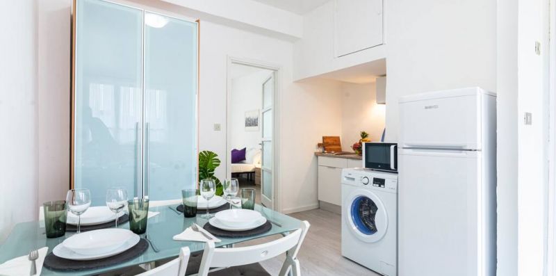 Luminoso appartamento in zona residenziale 2 - Hemeras Boutique Homes