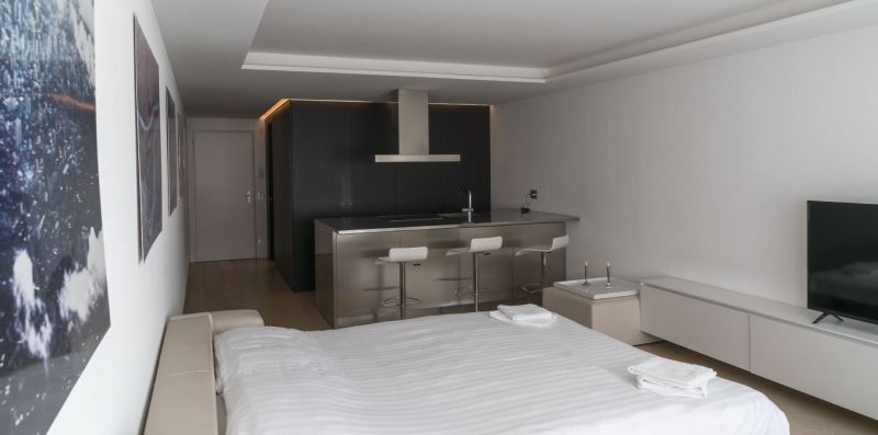 Luxury Chalet St. Moritz - Den - Hemeras Boutique Homes