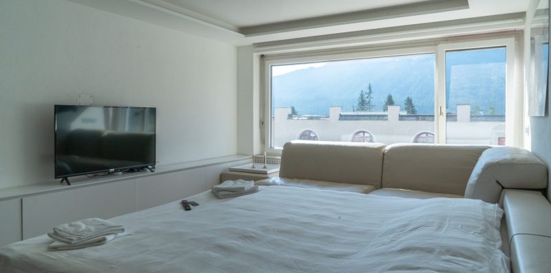 Luxury Chalet St. Moritz - Den - Hemeras Boutique Homes