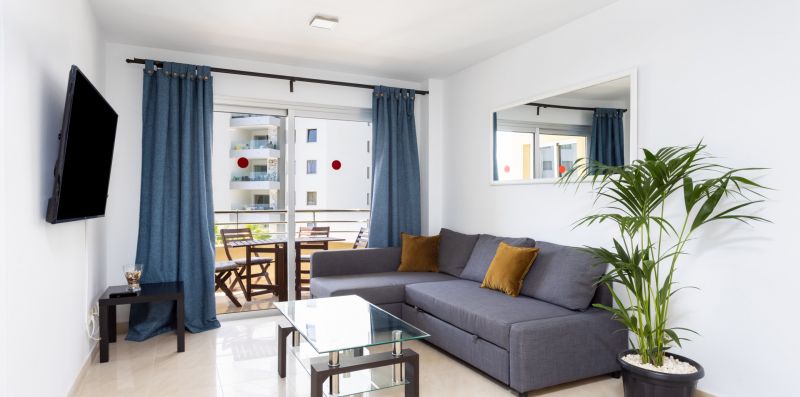Bright apartment 5 minutes from the beach - Hemeras Boutique Homes