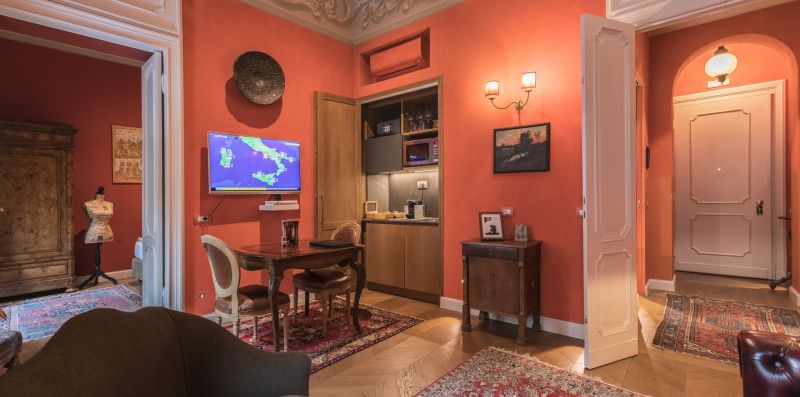 Quadrilatero della moda luxury suite - Rossa - Hemeras Boutique Homes