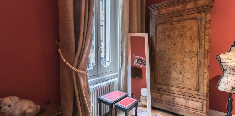 Quadrilatero della moda luxury suite - Rossa - Hemeras Boutique Homes