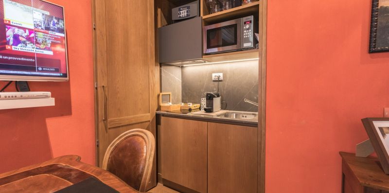 Quadrilatero della moda luxury suite - Rossa - Hemeras Boutique Homes