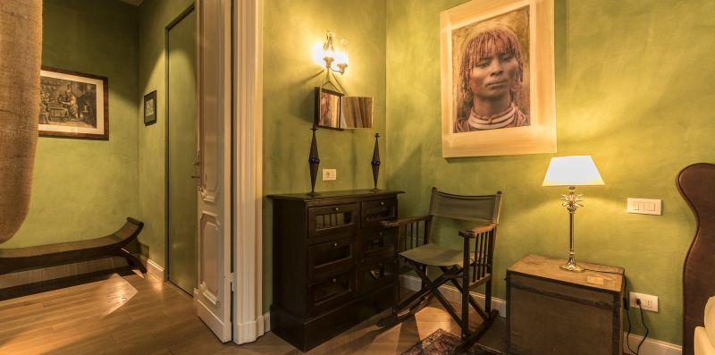 Suite di lusso nel Quadrilatero della moda - Specchio - Hemeras Boutique Homes