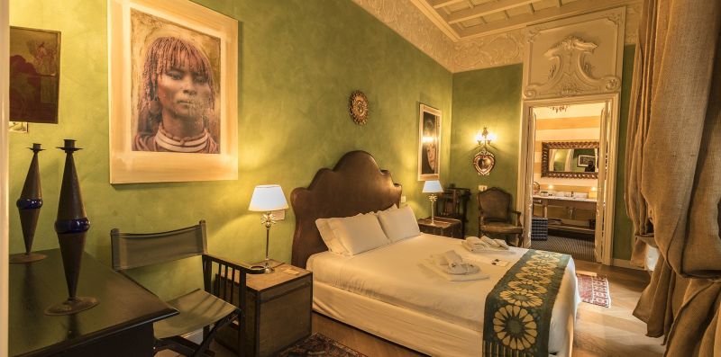Suite di lusso nel Quadrilatero della moda - Specchio - Hemeras Boutique Homes