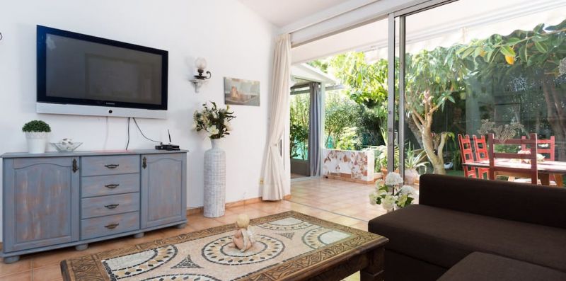 bungalow con jardín privado a 5min de la playa - Hemeras Boutique Homes