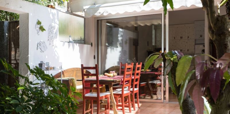bungalow con jardín privado a 5min de la playa - Hemeras Boutique Homes