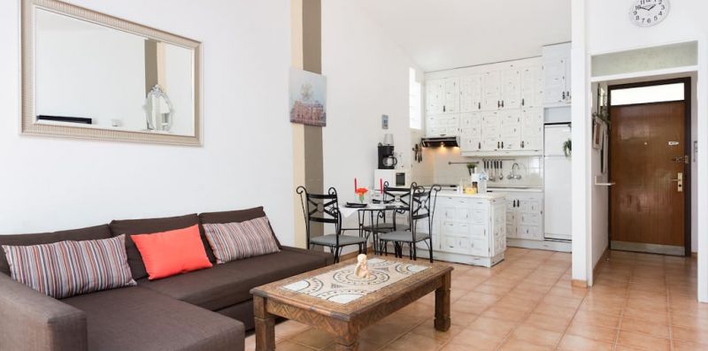 bungalow con jardín privado a 5min de la playa - Hemeras Boutique Homes