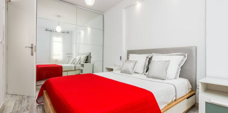 Luminoso appartamento a 100m dalla spiaggia - Hemeras Boutique Homes