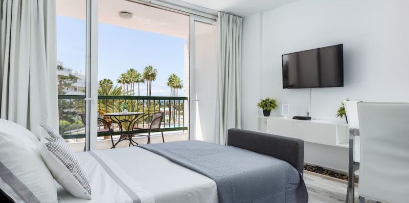 Luminoso appartamento a 100m dalla spiaggia - Hemeras Boutique Homes