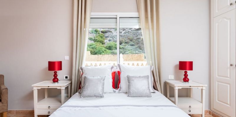 Lussuosa villa con piscina privata - Hemeras Boutique Homes