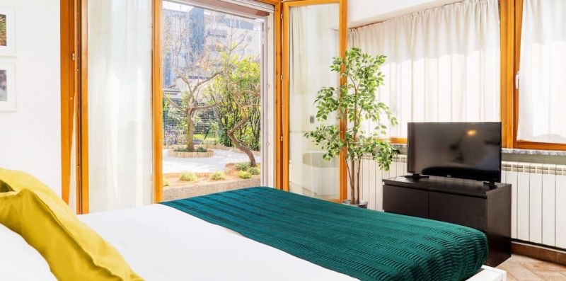 Villa con giardino nel centro di Milano - Hemeras Boutique Homes