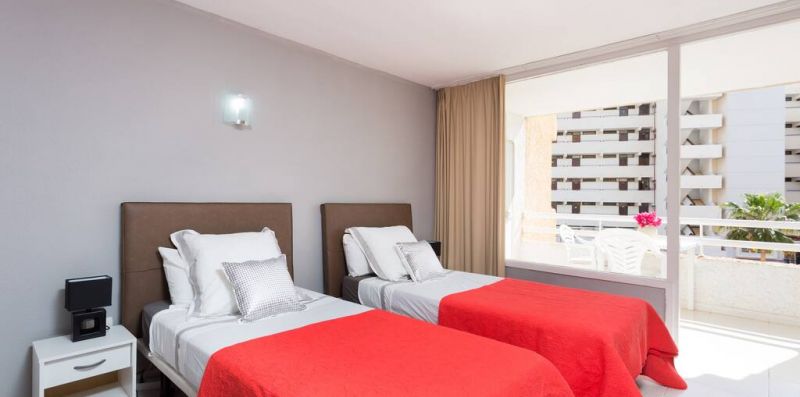 Appartamento con piscina a 5 minuti dalla spiaggia - Hemeras Boutique Homes