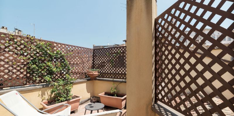 Trevi's Roof Terraces - iFlat