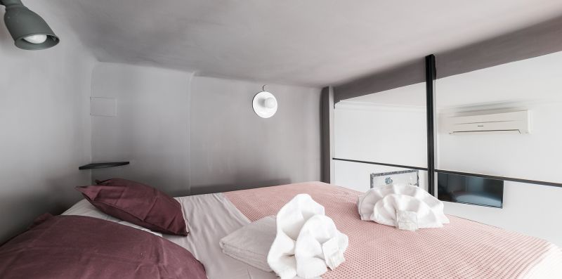 Sleep in the Clouds - iFlat