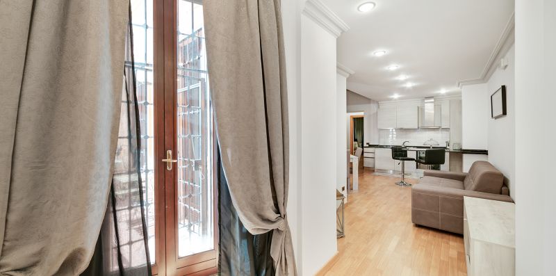 Peroni 8 Pax Brand New Apartment - iFlat