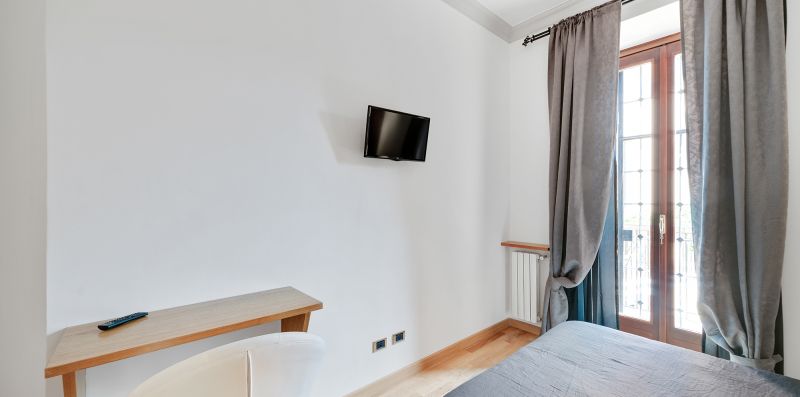 Peroni 8 Pax Brand New Apartment - iFlat