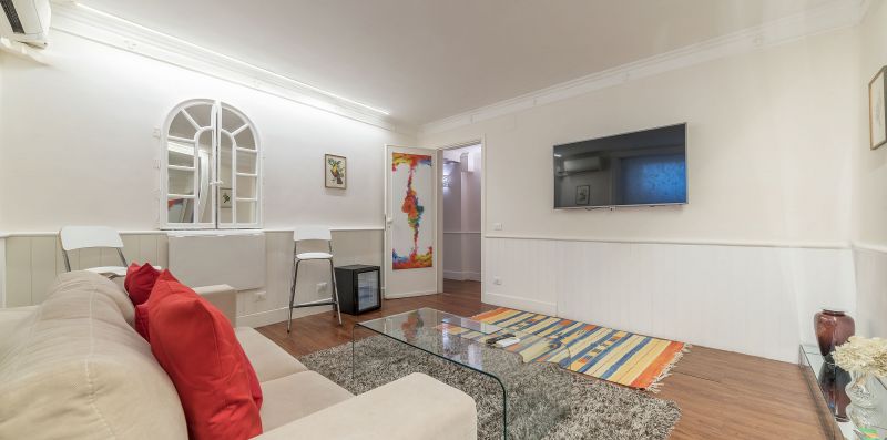Tiber River Suite - iFlat