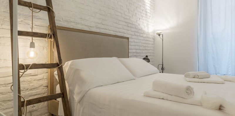 Uniquely Decorated Suite Located Close to the Colosseum - iFlat