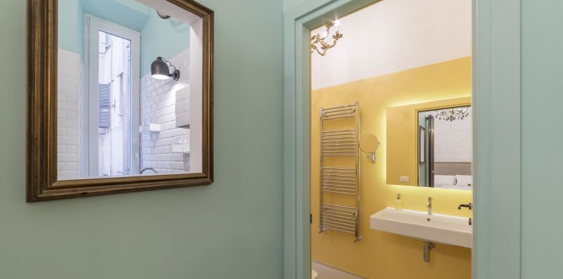 Uniquely Decorated Suite Located Close to the Colosseum - iFlat