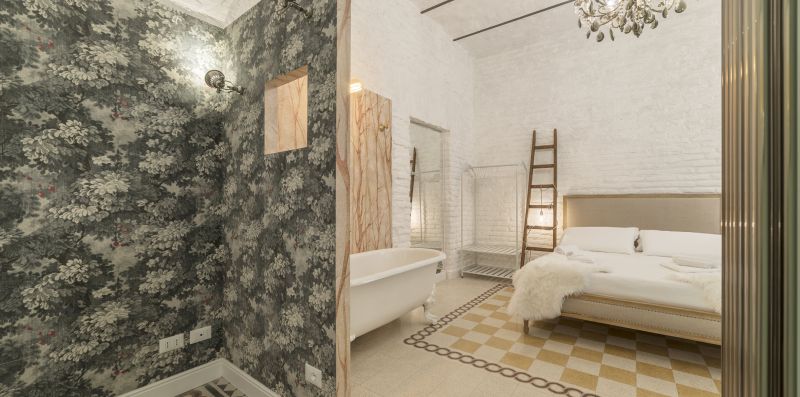 Uniquely Decorated Suite Located Close to the Colosseum - iFlat