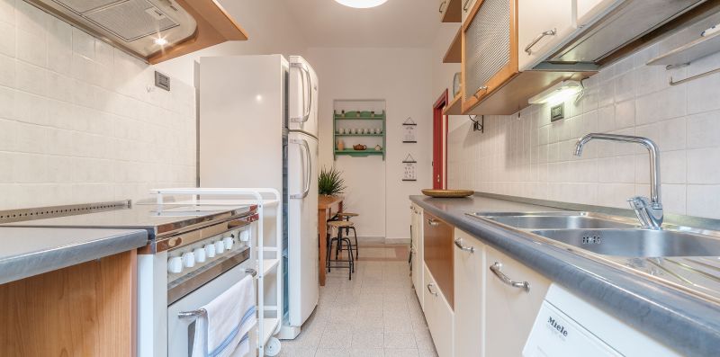 Grand Sistine Chapel Apartment - iFlat