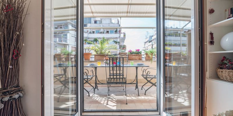 Charming Apt. with Terrace in San Giovanni - iFlat