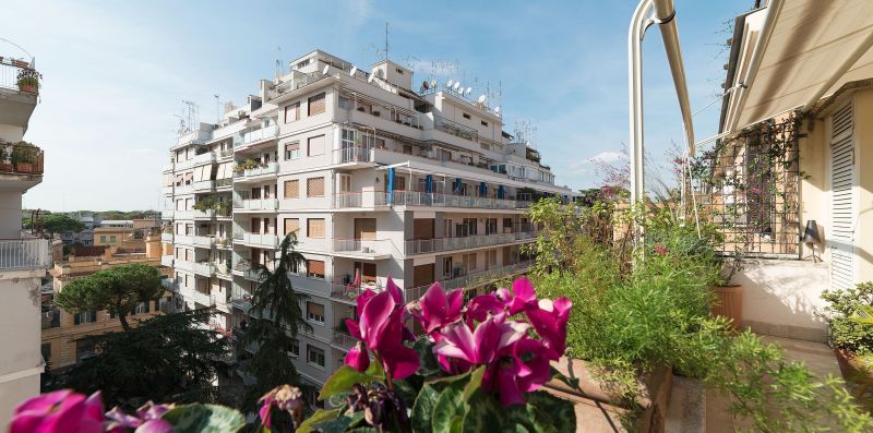 Charming Apt. with Terrace in San Giovanni - iFlat