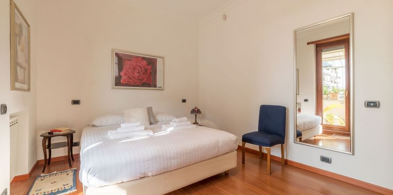 Charming Apt. with Terrace in San Giovanni - iFlat