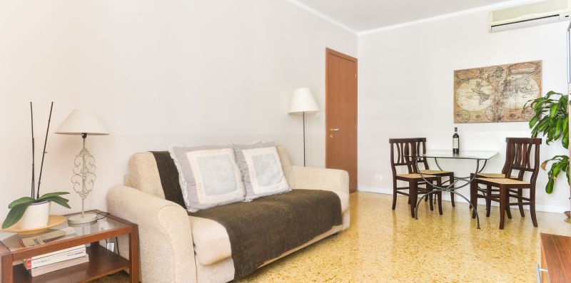 Pantheon Cozy Apartment n. 4 - iFlat