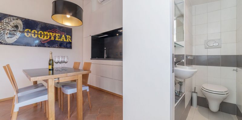 Monti Stunning Apartment with Terrace - iFlat