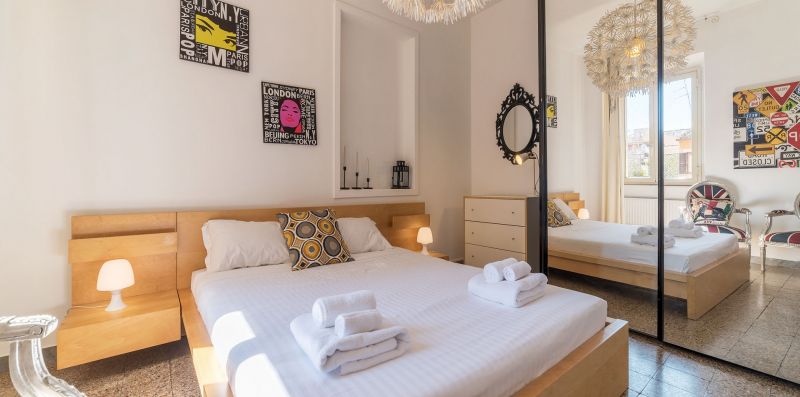 Borgo Vittorio Delightful and Colored - iFlat